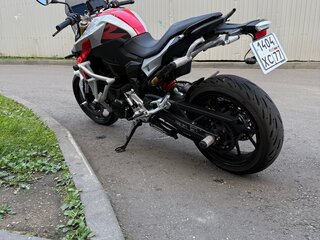 2021 BMW F 900 R, красный, 1101000 рублей, вид 4