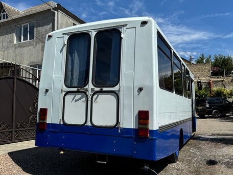 1995 Mercedes-Benz Vario, белый, 650000 рублей, вид 4