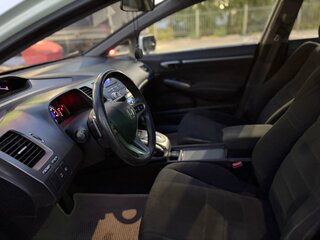 2010 Honda Civic VIII Рестайлинг, белый, 830000 рублей, вид 5