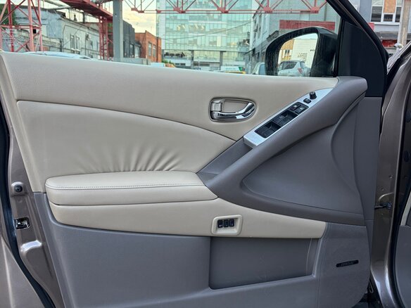 2011 Nissan Murano II (Z51) Рестайлинг 2, бежевый, 1000000 рублей - вид 10