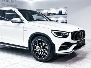 2022 Mercedes-Benz GLC AMG 43 AMG I (X253) Рестайлинг, белый, 5990000 рублей, вид 3