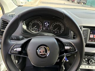 2021 Skoda Karoq I, белый, 2700000 рублей, вид 5