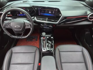2023 Chevrolet Trax II, чёрный, 1799030 рублей, вид 5