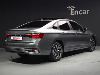 2024 Volkswagen Jetta VII Рестайлинг, серый, 2480000 рублей, вид 4