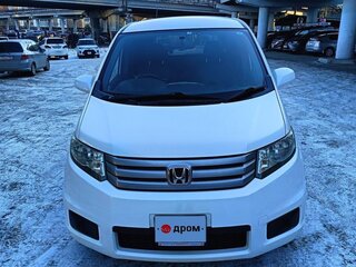 2010 Honda Freed Spike I, белый, 845000 рублей, вид 1