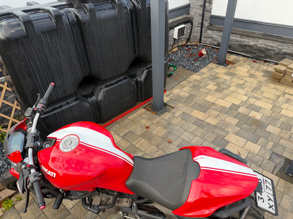 2015 Ducati Monster 821, красный, 520000 рублей - вид 1