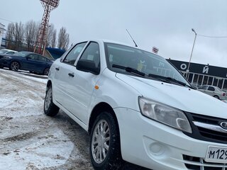 2014 Lada (ВАЗ) Granta I, белый, 385000 рублей, вид 3