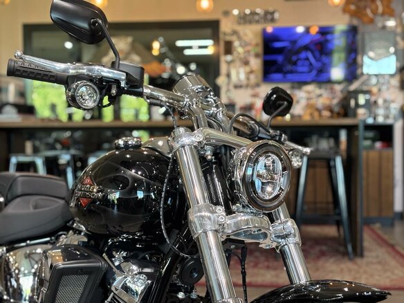 2025 Harley-Davidson Breakout, чёрный, 3750000 рублей - вид 10