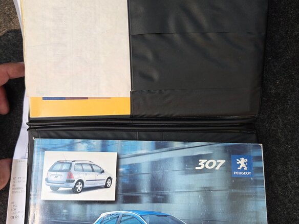 2004 Peugeot 307 I, серебристый, 320000 рублей - вид 17