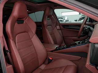 2025 Porsche Panamera GTS III, чёрный, 29890000 рублей, вид 2