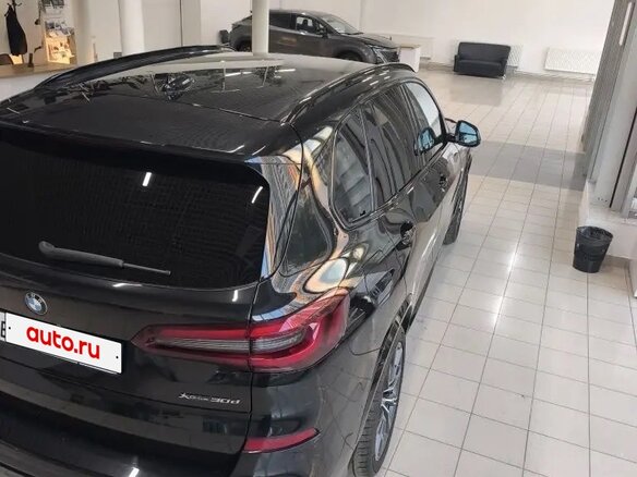 2022 BMW X5 30d IV (G05/G18), чёрный, 6500000 рублей - вид 6