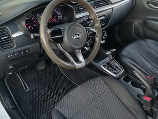 2019 Kia Rio IV, белый, 605000 рублей, вид 3