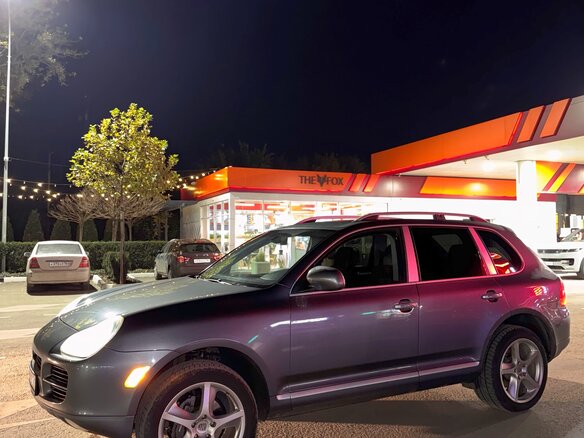 2005 Porsche Cayenne I (955), серый, 950000 рублей - вид 4