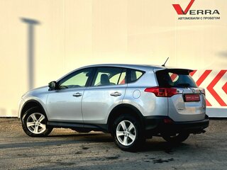 2013 Toyota RAV4 IV (XA40), серебристый, 1970000 рублей, вид 3