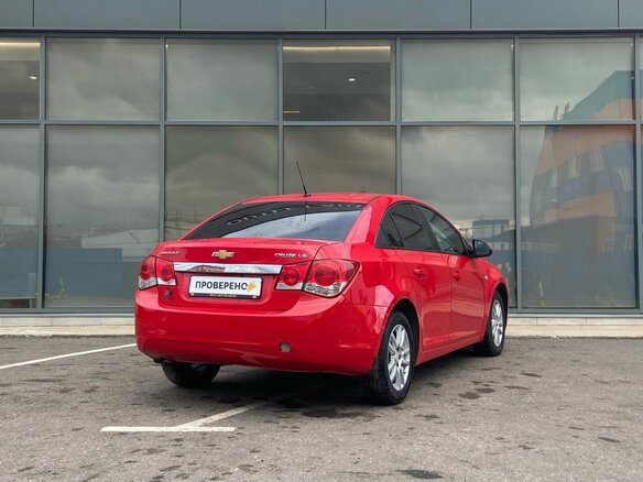 2012 Chevrolet Cruze I, красный - вид 2