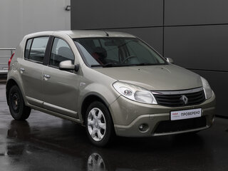 2011 Renault Sandero I, бежевый, 549000 рублей, вид 3