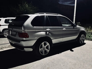 2004 BMW X5 3.0i I (E53) Рестайлинг, серебристый, 1750000 рублей, вид 3