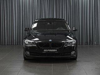 2013 BMW 5 серии 520i VI (F10/F11/F07), чёрный, 1549000 рублей, вид 3