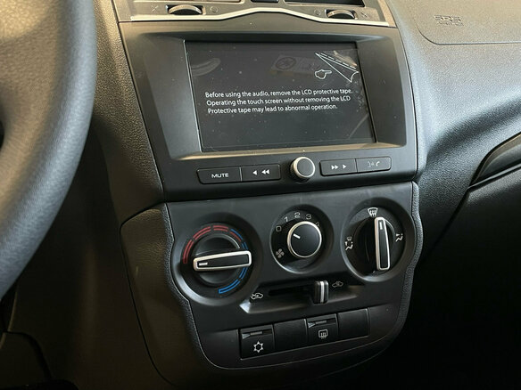 2025 Lada (ВАЗ) Granta I Рестайлинг, белый, 1183000 рублей - вид 12