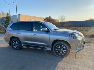 2021 Lexus LX 450d III Рестайлинг 2, серебристый, 9100000 рублей, вид 2