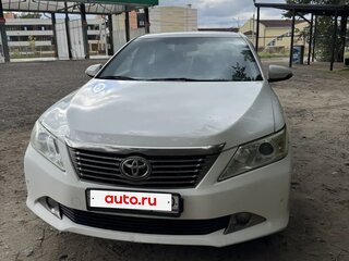 2013 Toyota Camry VII (XV50), белый, 1100000 рублей, вид 2