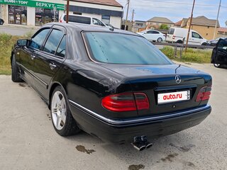 1998 Mercedes-Benz E-Класс 320 II (W210, S210), чёрный, 395000 рублей, вид 4