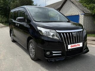 2015 Toyota Esquire I, чёрный, 2000000 рублей, вид 2