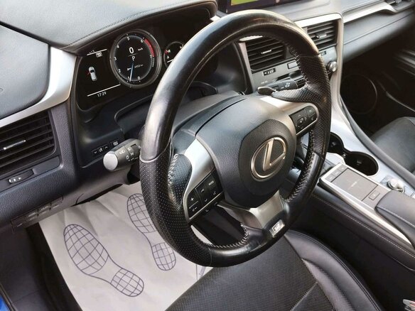 2020 Lexus RX 300 IV Рестайлинг, синий, 4750000 рублей - вид 5