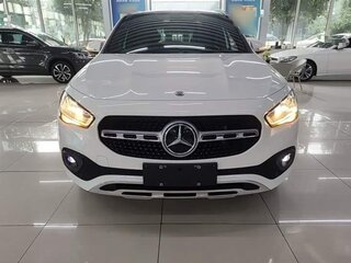 2021 Mercedes-Benz GLA 180 II (H247), белый, 1980000 рублей, вид 2