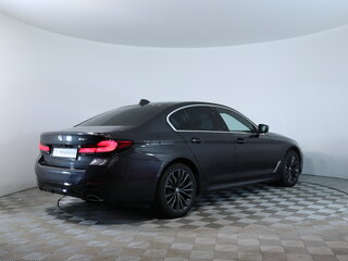 2020 BMW 5 серии 540i xDrive VII (G30/G31/G38) Рестайлинг, серый, 5790214 рублей, вид 5