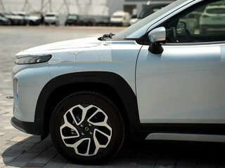 2026 Suzuki Fronx, белый, 2130111 рублей, вид 5