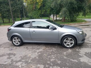 2010 Opel Astra GTC H Рестайлинг, серебристый, 475000 рублей, вид 5
