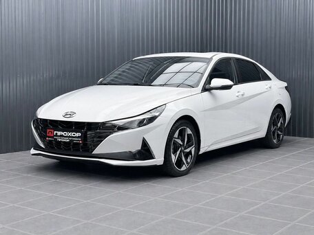 Hyundai Elantra VII (CN7)