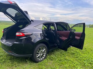 2019 Toyota Harrier III (XU60) Рестайлинг, чёрный, 3330000 рублей, вид 3
