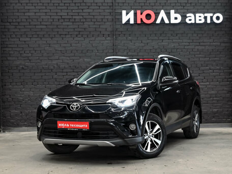Toyota RAV4 IV (XA40) Рестайлинг