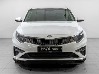 2019 Kia Optima IV Рестайлинг, белый, 1699000 рублей, вид 2