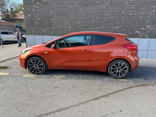 2013 Kia Ceed II, оранжевый, 990000 рублей, вид 5