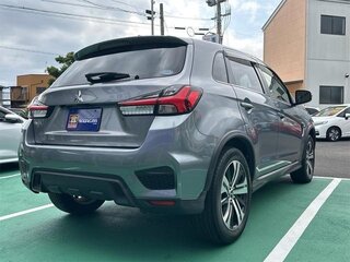 2020 Mitsubishi RVR III Рестайлинг 3, серый, 1510000 рублей, вид 4