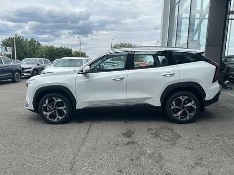 2026 Geely Atlas II, белый, 3909990 рублей, вид 5