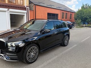 2021 Mercedes-Benz GLE 400 d II (V167), чёрный, 6000000 рублей, вид 3