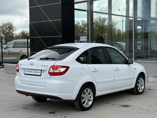 2015 Lada (ВАЗ) Granta I, белый, 505000 рублей, вид 5