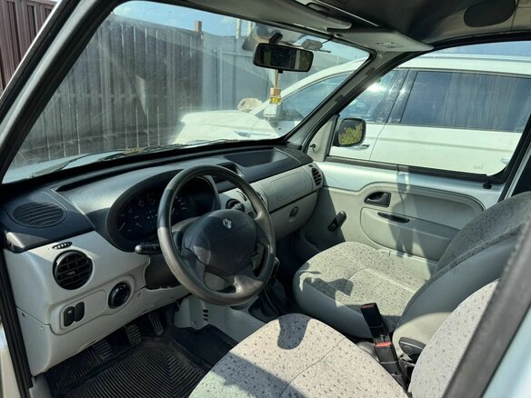 2004 Renault Kangoo I Рестайлинг, серебристый, 320000 рублей - вид 7