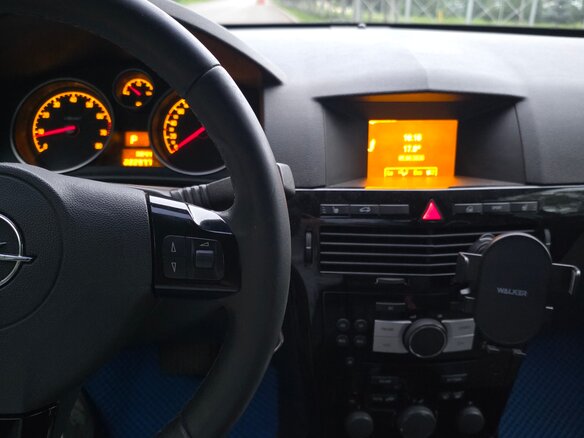 2008 Opel Astra H Рестайлинг, красный, 300000 рублей - вид 14
