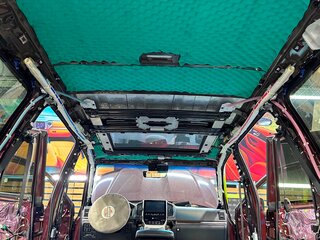 2017 Toyota Land Cruiser 200 Series Рестайлинг 2, коричневый, 5975000 рублей, вид 2