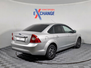 2008 Ford Focus II Рестайлинг, серебристый, 362000 рублей, вид 4