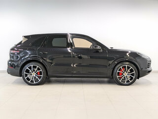 2021 Porsche Cayenne III, чёрный, 6850000 рублей, вид 4