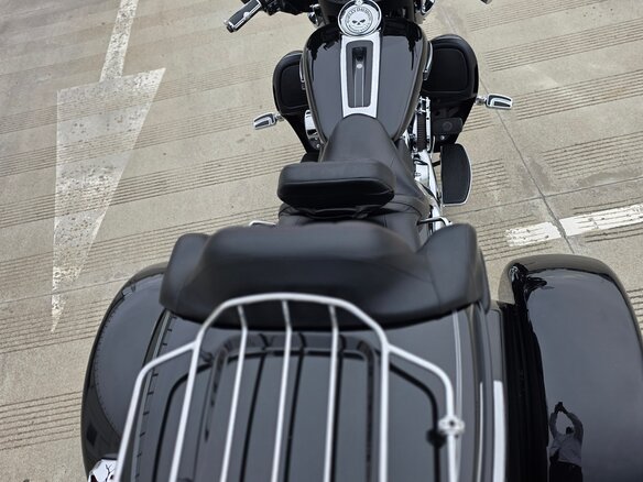 2017 Harley-Davidson Tri Glide, чёрный, 2799000 рублей - вид 22