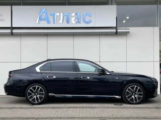 2024 BMW 7 серии 740d xDrive VII (G70), чёрный, 12990000 рублей, вид 4