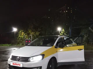 2019 Volkswagen Polo V Рестайлинг, белый, 500000 рублей, вид 1