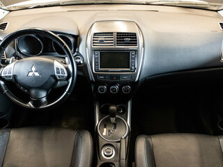 2012 Mitsubishi ASX I Рестайлинг, белый, 1365000 рублей, вид 5